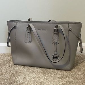 Michael Kors Voyager Genuine Leather Top Zip Tote Bag Grey